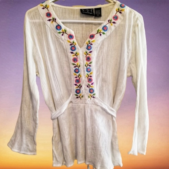New Direction Sport Tops - NEW DIRECTION Sport Peasant Blouse Size L